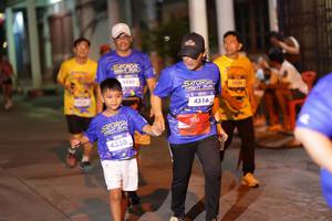 BIB: 4480, 4516, 3430, 4350
                            <button type="button" onclick="openModal(26245032)" class="btn btn-primary btn-sm float-right btn-popup" data-toggle="modal" data-target=".modal-high-quality">
                        <i class="fas fa-shopping-cart"></i> Add to Cart
                    </button>
                                            <button type="button" onclick="isThisMe(26245032, true)" class="btn btn-success btn-sm float-right btn-popup btn-isme hidden" data-toggle="tooltip" data-placement="bottom" title="นี่คือรูปของคุณใช่ไหม คลิกที่นี่เพื่อเอาเข้าอัลบั้ม">
                        <i class="fas fa-plus"></i> Add to album
                    </button>
                    <button type="button" onclick="isThisMe(26245032, false)" class="btn btn-warning btn-sm float-right btn-popup btn-isnotme hidden">
                        <i class="fas fa-ban"></i> Remove from album
                    </button>