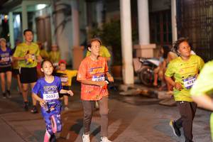 BIB: 3053, 4103, 4785
                            <button type="button" onclick="openModal(26243541)" class="btn btn-primary btn-sm float-right btn-popup" data-toggle="modal" data-target=".modal-high-quality">
                        <i class="fas fa-shopping-cart"></i> Add to Cart
                    </button>
                                            <button type="button" onclick="isThisMe(26243541, true)" class="btn btn-success btn-sm float-right btn-popup btn-isme hidden" data-toggle="tooltip" data-placement="bottom" title="นี่คือรูปของคุณใช่ไหม คลิกที่นี่เพื่อเอาเข้าอัลบั้ม">
                        <i class="fas fa-plus"></i> Add to album
                    </button>
                    <button type="button" onclick="isThisMe(26243541, false)" class="btn btn-warning btn-sm float-right btn-popup btn-isnotme hidden">
                        <i class="fas fa-ban"></i> Remove from album
                    </button>