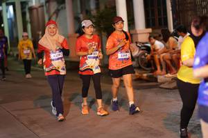 BIB: 4274, 182, 3348
                            <button type="button" onclick="openModal(26246344)" class="btn btn-primary btn-sm float-right btn-popup" data-toggle="modal" data-target=".modal-high-quality">
                        <i class="fas fa-shopping-cart"></i> Add to Cart
                    </button>
                                            <button type="button" onclick="isThisMe(26246344, true)" class="btn btn-success btn-sm float-right btn-popup btn-isme hidden" data-toggle="tooltip" data-placement="bottom" title="นี่คือรูปของคุณใช่ไหม คลิกที่นี่เพื่อเอาเข้าอัลบั้ม">
                        <i class="fas fa-plus"></i> Add to album
                    </button>
                    <button type="button" onclick="isThisMe(26246344, false)" class="btn btn-warning btn-sm float-right btn-popup btn-isnotme hidden">
                        <i class="fas fa-ban"></i> Remove from album
                    </button>