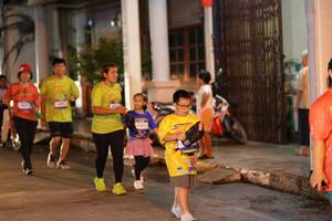 BIB: 43653
                            <button type="button" onclick="openModal(26249566)" class="btn btn-primary btn-sm float-right btn-popup" data-toggle="modal" data-target=".modal-high-quality">
                        <i class="fas fa-shopping-cart"></i> Add to Cart
                    </button>
                                            <button type="button" onclick="isThisMe(26249566, true)" class="btn btn-success btn-sm float-right btn-popup btn-isme hidden" data-toggle="tooltip" data-placement="bottom" title="นี่คือรูปของคุณใช่ไหม คลิกที่นี่เพื่อเอาเข้าอัลบั้ม">
                        <i class="fas fa-plus"></i> Add to album
                    </button>
                    <button type="button" onclick="isThisMe(26249566, false)" class="btn btn-warning btn-sm float-right btn-popup btn-isnotme hidden">
                        <i class="fas fa-ban"></i> Remove from album
                    </button>