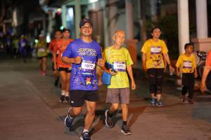 BIB: 4072, 3492
                            <button type="button" onclick="openModal(26246528)" class="btn btn-primary btn-sm float-right btn-popup" data-toggle="modal" data-target=".modal-high-quality">
                        <i class="fas fa-shopping-cart"></i> Add to Cart
                    </button>
                                            <button type="button" onclick="isThisMe(26246528, true)" class="btn btn-success btn-sm float-right btn-popup btn-isme hidden" data-toggle="tooltip" data-placement="bottom" title="นี่คือรูปของคุณใช่ไหม คลิกที่นี่เพื่อเอาเข้าอัลบั้ม">
                        <i class="fas fa-plus"></i> Add to album
                    </button>
                    <button type="button" onclick="isThisMe(26246528, false)" class="btn btn-warning btn-sm float-right btn-popup btn-isnotme hidden">
                        <i class="fas fa-ban"></i> Remove from album
                    </button>