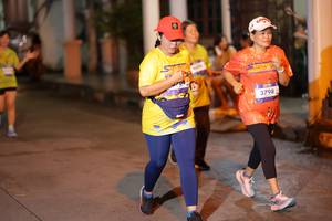 BIB: 3798
                            <button type="button" onclick="openModal(26243188)" class="btn btn-primary btn-sm float-right btn-popup" data-toggle="modal" data-target=".modal-high-quality">
                        <i class="fas fa-shopping-cart"></i> Add to Cart
                    </button>
                                            <button type="button" onclick="isThisMe(26243188, true)" class="btn btn-success btn-sm float-right btn-popup btn-isme hidden" data-toggle="tooltip" data-placement="bottom" title="นี่คือรูปของคุณใช่ไหม คลิกที่นี่เพื่อเอาเข้าอัลบั้ม">
                        <i class="fas fa-plus"></i> Add to album
                    </button>
                    <button type="button" onclick="isThisMe(26243188, false)" class="btn btn-warning btn-sm float-right btn-popup btn-isnotme hidden">
                        <i class="fas fa-ban"></i> Remove from album
                    </button>