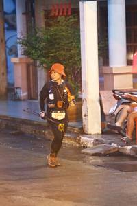 BIB: 1116, 5222
                            <button type="button" onclick="openModal(26251602)" class="btn btn-primary btn-sm float-right btn-popup" data-toggle="modal" data-target=".modal-high-quality">
                        <i class="fas fa-shopping-cart"></i> Add to Cart
                    </button>
                                            <button type="button" onclick="isThisMe(26251602, true)" class="btn btn-success btn-sm float-right btn-popup btn-isme hidden" data-toggle="tooltip" data-placement="bottom" title="นี่คือรูปของคุณใช่ไหม คลิกที่นี่เพื่อเอาเข้าอัลบั้ม">
                        <i class="fas fa-plus"></i> Add to album
                    </button>
                    <button type="button" onclick="isThisMe(26251602, false)" class="btn btn-warning btn-sm float-right btn-popup btn-isnotme hidden">
                        <i class="fas fa-ban"></i> Remove from album
                    </button>