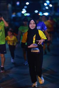 BIB: 4331
                            <button type="button" onclick="openModal(26254450)" class="btn btn-primary btn-sm float-right btn-popup" data-toggle="modal" data-target=".modal-high-quality">
                        <i class="fas fa-shopping-cart"></i> Add to Cart
                    </button>
                                            <button type="button" onclick="isThisMe(26254450, true)" class="btn btn-success btn-sm float-right btn-popup btn-isme hidden" data-toggle="tooltip" data-placement="bottom" title="นี่คือรูปของคุณใช่ไหม คลิกที่นี่เพื่อเอาเข้าอัลบั้ม">
                        <i class="fas fa-plus"></i> Add to album
                    </button>
                    <button type="button" onclick="isThisMe(26254450, false)" class="btn btn-warning btn-sm float-right btn-popup btn-isnotme hidden">
                        <i class="fas fa-ban"></i> Remove from album
                    </button>