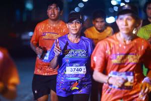 BIB: 3740
                            <button type="button" onclick="openModal(26253527)" class="btn btn-primary btn-sm float-right btn-popup" data-toggle="modal" data-target=".modal-high-quality">
                        <i class="fas fa-shopping-cart"></i> Add to Cart
                    </button>
                                            <button type="button" onclick="isThisMe(26253527, true)" class="btn btn-success btn-sm float-right btn-popup btn-isme hidden" data-toggle="tooltip" data-placement="bottom" title="นี่คือรูปของคุณใช่ไหม คลิกที่นี่เพื่อเอาเข้าอัลบั้ม">
                        <i class="fas fa-plus"></i> Add to album
                    </button>
                    <button type="button" onclick="isThisMe(26253527, false)" class="btn btn-warning btn-sm float-right btn-popup btn-isnotme hidden">
                        <i class="fas fa-ban"></i> Remove from album
                    </button>