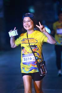 BIB: 3316
                            <button type="button" onclick="openModal(26253631)" class="btn btn-primary btn-sm float-right btn-popup" data-toggle="modal" data-target=".modal-high-quality">
                        <i class="fas fa-shopping-cart"></i> Add to Cart
                    </button>
                                            <button type="button" onclick="isThisMe(26253631, true)" class="btn btn-success btn-sm float-right btn-popup btn-isme hidden" data-toggle="tooltip" data-placement="bottom" title="นี่คือรูปของคุณใช่ไหม คลิกที่นี่เพื่อเอาเข้าอัลบั้ม">
                        <i class="fas fa-plus"></i> Add to album
                    </button>
                    <button type="button" onclick="isThisMe(26253631, false)" class="btn btn-warning btn-sm float-right btn-popup btn-isnotme hidden">
                        <i class="fas fa-ban"></i> Remove from album
                    </button>