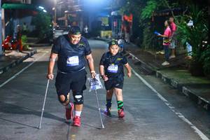 BIB: 3544
                            <button type="button" onclick="openModal(26255657)" class="btn btn-primary btn-sm float-right btn-popup" data-toggle="modal" data-target=".modal-high-quality">
                        <i class="fas fa-shopping-cart"></i> Add to Cart
                    </button>
                                            <button type="button" onclick="isThisMe(26255657, true)" class="btn btn-success btn-sm float-right btn-popup btn-isme hidden" data-toggle="tooltip" data-placement="bottom" title="นี่คือรูปของคุณใช่ไหม คลิกที่นี่เพื่อเอาเข้าอัลบั้ม">
                        <i class="fas fa-plus"></i> Add to album
                    </button>
                    <button type="button" onclick="isThisMe(26255657, false)" class="btn btn-warning btn-sm float-right btn-popup btn-isnotme hidden">
                        <i class="fas fa-ban"></i> Remove from album
                    </button>