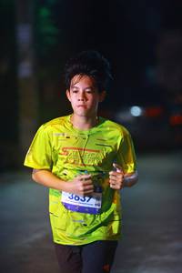 BIB: 3637
                            <button type="button" onclick="openModal(26252376)" class="btn btn-primary btn-sm float-right btn-popup" data-toggle="modal" data-target=".modal-high-quality">
                        <i class="fas fa-shopping-cart"></i> Add to Cart
                    </button>
                                            <button type="button" onclick="isThisMe(26252376, true)" class="btn btn-success btn-sm float-right btn-popup btn-isme hidden" data-toggle="tooltip" data-placement="bottom" title="นี่คือรูปของคุณใช่ไหม คลิกที่นี่เพื่อเอาเข้าอัลบั้ม">
                        <i class="fas fa-plus"></i> Add to album
                    </button>
                    <button type="button" onclick="isThisMe(26252376, false)" class="btn btn-warning btn-sm float-right btn-popup btn-isnotme hidden">
                        <i class="fas fa-ban"></i> Remove from album
                    </button>