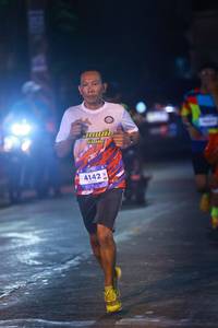 BIB: 4142
                            <button type="button" onclick="openModal(26252515)" class="btn btn-primary btn-sm float-right btn-popup" data-toggle="modal" data-target=".modal-high-quality">
                        <i class="fas fa-shopping-cart"></i> Add to Cart
                    </button>
                                            <button type="button" onclick="isThisMe(26252515, true)" class="btn btn-success btn-sm float-right btn-popup btn-isme hidden" data-toggle="tooltip" data-placement="bottom" title="นี่คือรูปของคุณใช่ไหม คลิกที่นี่เพื่อเอาเข้าอัลบั้ม">
                        <i class="fas fa-plus"></i> Add to album
                    </button>
                    <button type="button" onclick="isThisMe(26252515, false)" class="btn btn-warning btn-sm float-right btn-popup btn-isnotme hidden">
                        <i class="fas fa-ban"></i> Remove from album
                    </button>