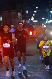 BIB: 3302, 3135
                            <button type="button" onclick="openModal(26252772)" class="btn btn-primary btn-sm float-right btn-popup" data-toggle="modal" data-target=".modal-high-quality">
                        <i class="fas fa-shopping-cart"></i> Add to Cart
                    </button>
                                            <button type="button" onclick="isThisMe(26252772, true)" class="btn btn-success btn-sm float-right btn-popup btn-isme hidden" data-toggle="tooltip" data-placement="bottom" title="นี่คือรูปของคุณใช่ไหม คลิกที่นี่เพื่อเอาเข้าอัลบั้ม">
                        <i class="fas fa-plus"></i> Add to album
                    </button>
                    <button type="button" onclick="isThisMe(26252772, false)" class="btn btn-warning btn-sm float-right btn-popup btn-isnotme hidden">
                        <i class="fas fa-ban"></i> Remove from album
                    </button>