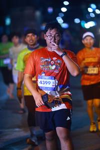 BIB: 4399
                            <button type="button" onclick="openModal(26254297)" class="btn btn-primary btn-sm float-right btn-popup" data-toggle="modal" data-target=".modal-high-quality">
                        <i class="fas fa-shopping-cart"></i> Add to Cart
                    </button>
                                            <button type="button" onclick="isThisMe(26254297, true)" class="btn btn-success btn-sm float-right btn-popup btn-isme hidden" data-toggle="tooltip" data-placement="bottom" title="นี่คือรูปของคุณใช่ไหม คลิกที่นี่เพื่อเอาเข้าอัลบั้ม">
                        <i class="fas fa-plus"></i> Add to album
                    </button>
                    <button type="button" onclick="isThisMe(26254297, false)" class="btn btn-warning btn-sm float-right btn-popup btn-isnotme hidden">
                        <i class="fas fa-ban"></i> Remove from album
                    </button>