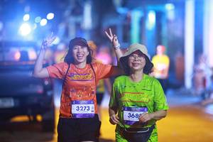 BIB: 3273, 368
                            <button type="button" onclick="openModal(26255549)" class="btn btn-primary btn-sm float-right btn-popup" data-toggle="modal" data-target=".modal-high-quality">
                        <i class="fas fa-shopping-cart"></i> Add to Cart
                    </button>
                                            <button type="button" onclick="isThisMe(26255549, true)" class="btn btn-success btn-sm float-right btn-popup btn-isme hidden" data-toggle="tooltip" data-placement="bottom" title="นี่คือรูปของคุณใช่ไหม คลิกที่นี่เพื่อเอาเข้าอัลบั้ม">
                        <i class="fas fa-plus"></i> Add to album
                    </button>
                    <button type="button" onclick="isThisMe(26255549, false)" class="btn btn-warning btn-sm float-right btn-popup btn-isnotme hidden">
                        <i class="fas fa-ban"></i> Remove from album
                    </button>