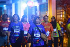 BIB: 3648, 4148, 153, 4241, 955
                            <button type="button" onclick="openModal(26255572)" class="btn btn-primary btn-sm float-right btn-popup" data-toggle="modal" data-target=".modal-high-quality">
                        <i class="fas fa-shopping-cart"></i> Add to Cart
                    </button>
                                            <button type="button" onclick="isThisMe(26255572, true)" class="btn btn-success btn-sm float-right btn-popup btn-isme hidden" data-toggle="tooltip" data-placement="bottom" title="นี่คือรูปของคุณใช่ไหม คลิกที่นี่เพื่อเอาเข้าอัลบั้ม">
                        <i class="fas fa-plus"></i> Add to album
                    </button>
                    <button type="button" onclick="isThisMe(26255572, false)" class="btn btn-warning btn-sm float-right btn-popup btn-isnotme hidden">
                        <i class="fas fa-ban"></i> Remove from album
                    </button>