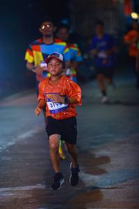 BIB: 3198
                            <button type="button" onclick="openModal(26252521)" class="btn btn-primary btn-sm float-right btn-popup" data-toggle="modal" data-target=".modal-high-quality">
                        <i class="fas fa-shopping-cart"></i> Add to Cart
                    </button>
                                            <button type="button" onclick="isThisMe(26252521, true)" class="btn btn-success btn-sm float-right btn-popup btn-isme hidden" data-toggle="tooltip" data-placement="bottom" title="นี่คือรูปของคุณใช่ไหม คลิกที่นี่เพื่อเอาเข้าอัลบั้ม">
                        <i class="fas fa-plus"></i> Add to album
                    </button>
                    <button type="button" onclick="isThisMe(26252521, false)" class="btn btn-warning btn-sm float-right btn-popup btn-isnotme hidden">
                        <i class="fas fa-ban"></i> Remove from album
                    </button>