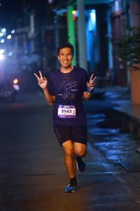 BIB: 3942
                            <button type="button" onclick="openModal(26252071)" class="btn btn-primary btn-sm float-right btn-popup" data-toggle="modal" data-target=".modal-high-quality">
                        <i class="fas fa-shopping-cart"></i> Add to Cart
                    </button>
                                            <button type="button" onclick="isThisMe(26252071, true)" class="btn btn-success btn-sm float-right btn-popup btn-isme hidden" data-toggle="tooltip" data-placement="bottom" title="นี่คือรูปของคุณใช่ไหม คลิกที่นี่เพื่อเอาเข้าอัลบั้ม">
                        <i class="fas fa-plus"></i> Add to album
                    </button>
                    <button type="button" onclick="isThisMe(26252071, false)" class="btn btn-warning btn-sm float-right btn-popup btn-isnotme hidden">
                        <i class="fas fa-ban"></i> Remove from album
                    </button>