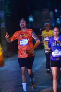 BIB: 4039, 3143
                            <button type="button" onclick="openModal(26254013)" class="btn btn-primary btn-sm float-right btn-popup" data-toggle="modal" data-target=".modal-high-quality">
                        <i class="fas fa-shopping-cart"></i> Add to Cart
                    </button>
                                            <button type="button" onclick="isThisMe(26254013, true)" class="btn btn-success btn-sm float-right btn-popup btn-isme hidden" data-toggle="tooltip" data-placement="bottom" title="นี่คือรูปของคุณใช่ไหม คลิกที่นี่เพื่อเอาเข้าอัลบั้ม">
                        <i class="fas fa-plus"></i> Add to album
                    </button>
                    <button type="button" onclick="isThisMe(26254013, false)" class="btn btn-warning btn-sm float-right btn-popup btn-isnotme hidden">
                        <i class="fas fa-ban"></i> Remove from album
                    </button>