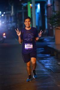 BIB: 3942
                            <button type="button" onclick="openModal(26252072)" class="btn btn-primary btn-sm float-right btn-popup" data-toggle="modal" data-target=".modal-high-quality">
                        <i class="fas fa-shopping-cart"></i> Add to Cart
                    </button>
                                            <button type="button" onclick="isThisMe(26252072, true)" class="btn btn-success btn-sm float-right btn-popup btn-isme hidden" data-toggle="tooltip" data-placement="bottom" title="นี่คือรูปของคุณใช่ไหม คลิกที่นี่เพื่อเอาเข้าอัลบั้ม">
                        <i class="fas fa-plus"></i> Add to album
                    </button>
                    <button type="button" onclick="isThisMe(26252072, false)" class="btn btn-warning btn-sm float-right btn-popup btn-isnotme hidden">
                        <i class="fas fa-ban"></i> Remove from album
                    </button>