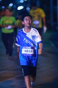 BIB: 4850
                            <button type="button" onclick="openModal(26254237)" class="btn btn-primary btn-sm float-right btn-popup" data-toggle="modal" data-target=".modal-high-quality">
                        <i class="fas fa-shopping-cart"></i> Add to Cart
                    </button>
                                            <button type="button" onclick="isThisMe(26254237, true)" class="btn btn-success btn-sm float-right btn-popup btn-isme hidden" data-toggle="tooltip" data-placement="bottom" title="นี่คือรูปของคุณใช่ไหม คลิกที่นี่เพื่อเอาเข้าอัลบั้ม">
                        <i class="fas fa-plus"></i> Add to album
                    </button>
                    <button type="button" onclick="isThisMe(26254237, false)" class="btn btn-warning btn-sm float-right btn-popup btn-isnotme hidden">
                        <i class="fas fa-ban"></i> Remove from album
                    </button>