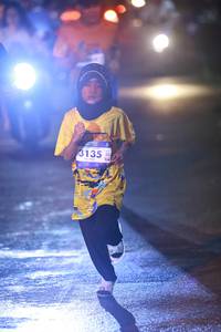 BIB: 3135
                            <button type="button" onclick="openModal(26252800)" class="btn btn-primary btn-sm float-right btn-popup" data-toggle="modal" data-target=".modal-high-quality">
                        <i class="fas fa-shopping-cart"></i> Add to Cart
                    </button>
                                            <button type="button" onclick="isThisMe(26252800, true)" class="btn btn-success btn-sm float-right btn-popup btn-isme hidden" data-toggle="tooltip" data-placement="bottom" title="นี่คือรูปของคุณใช่ไหม คลิกที่นี่เพื่อเอาเข้าอัลบั้ม">
                        <i class="fas fa-plus"></i> Add to album
                    </button>
                    <button type="button" onclick="isThisMe(26252800, false)" class="btn btn-warning btn-sm float-right btn-popup btn-isnotme hidden">
                        <i class="fas fa-ban"></i> Remove from album
                    </button>