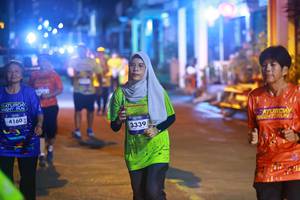 BIB: 4160, 3339
                            <button type="button" onclick="openModal(26255098)" class="btn btn-primary btn-sm float-right btn-popup" data-toggle="modal" data-target=".modal-high-quality">
                        <i class="fas fa-shopping-cart"></i> Add to Cart
                    </button>
                                            <button type="button" onclick="isThisMe(26255098, true)" class="btn btn-success btn-sm float-right btn-popup btn-isme hidden" data-toggle="tooltip" data-placement="bottom" title="นี่คือรูปของคุณใช่ไหม คลิกที่นี่เพื่อเอาเข้าอัลบั้ม">
                        <i class="fas fa-plus"></i> Add to album
                    </button>
                    <button type="button" onclick="isThisMe(26255098, false)" class="btn btn-warning btn-sm float-right btn-popup btn-isnotme hidden">
                        <i class="fas fa-ban"></i> Remove from album
                    </button>