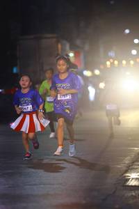 BIB: 3067, 3781
                            <button type="button" onclick="openModal(26253250)" class="btn btn-primary btn-sm float-right btn-popup" data-toggle="modal" data-target=".modal-high-quality">
                        <i class="fas fa-shopping-cart"></i> Add to Cart
                    </button>
                                            <button type="button" onclick="isThisMe(26253250, true)" class="btn btn-success btn-sm float-right btn-popup btn-isme hidden" data-toggle="tooltip" data-placement="bottom" title="นี่คือรูปของคุณใช่ไหม คลิกที่นี่เพื่อเอาเข้าอัลบั้ม">
                        <i class="fas fa-plus"></i> Add to album
                    </button>
                    <button type="button" onclick="isThisMe(26253250, false)" class="btn btn-warning btn-sm float-right btn-popup btn-isnotme hidden">
                        <i class="fas fa-ban"></i> Remove from album
                    </button>