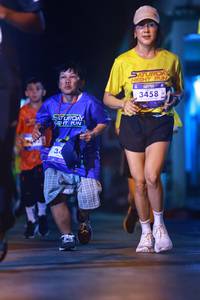 BIB: 3458
                            <button type="button" onclick="openModal(26253972)" class="btn btn-primary btn-sm float-right btn-popup" data-toggle="modal" data-target=".modal-high-quality">
                        <i class="fas fa-shopping-cart"></i> Add to Cart
                    </button>
                                            <button type="button" onclick="isThisMe(26253972, true)" class="btn btn-success btn-sm float-right btn-popup btn-isme hidden" data-toggle="tooltip" data-placement="bottom" title="นี่คือรูปของคุณใช่ไหม คลิกที่นี่เพื่อเอาเข้าอัลบั้ม">
                        <i class="fas fa-plus"></i> Add to album
                    </button>
                    <button type="button" onclick="isThisMe(26253972, false)" class="btn btn-warning btn-sm float-right btn-popup btn-isnotme hidden">
                        <i class="fas fa-ban"></i> Remove from album
                    </button>