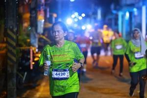 BIB: 4420
                            <button type="button" onclick="openModal(26255091)" class="btn btn-primary btn-sm float-right btn-popup" data-toggle="modal" data-target=".modal-high-quality">
                        <i class="fas fa-shopping-cart"></i> Add to Cart
                    </button>
                                            <button type="button" onclick="isThisMe(26255091, true)" class="btn btn-success btn-sm float-right btn-popup btn-isme hidden" data-toggle="tooltip" data-placement="bottom" title="นี่คือรูปของคุณใช่ไหม คลิกที่นี่เพื่อเอาเข้าอัลบั้ม">
                        <i class="fas fa-plus"></i> Add to album
                    </button>
                    <button type="button" onclick="isThisMe(26255091, false)" class="btn btn-warning btn-sm float-right btn-popup btn-isnotme hidden">
                        <i class="fas fa-ban"></i> Remove from album
                    </button>