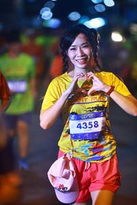 BIB: 4358
                            <button type="button" onclick="openModal(26254375)" class="btn btn-primary btn-sm float-right btn-popup" data-toggle="modal" data-target=".modal-high-quality">
                        <i class="fas fa-shopping-cart"></i> Add to Cart
                    </button>
                                            <button type="button" onclick="isThisMe(26254375, true)" class="btn btn-success btn-sm float-right btn-popup btn-isme hidden" data-toggle="tooltip" data-placement="bottom" title="นี่คือรูปของคุณใช่ไหม คลิกที่นี่เพื่อเอาเข้าอัลบั้ม">
                        <i class="fas fa-plus"></i> Add to album
                    </button>
                    <button type="button" onclick="isThisMe(26254375, false)" class="btn btn-warning btn-sm float-right btn-popup btn-isnotme hidden">
                        <i class="fas fa-ban"></i> Remove from album
                    </button>