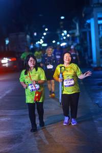 BIB: 3976, 4147
                            <button type="button" onclick="openModal(26254056)" class="btn btn-primary btn-sm float-right btn-popup" data-toggle="modal" data-target=".modal-high-quality">
                        <i class="fas fa-shopping-cart"></i> Add to Cart
                    </button>
                                            <button type="button" onclick="isThisMe(26254056, true)" class="btn btn-success btn-sm float-right btn-popup btn-isme hidden" data-toggle="tooltip" data-placement="bottom" title="นี่คือรูปของคุณใช่ไหม คลิกที่นี่เพื่อเอาเข้าอัลบั้ม">
                        <i class="fas fa-plus"></i> Add to album
                    </button>
                    <button type="button" onclick="isThisMe(26254056, false)" class="btn btn-warning btn-sm float-right btn-popup btn-isnotme hidden">
                        <i class="fas fa-ban"></i> Remove from album
                    </button>