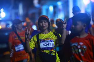 BIB: 4341
                            <button type="button" onclick="openModal(26255616)" class="btn btn-primary btn-sm float-right btn-popup" data-toggle="modal" data-target=".modal-high-quality">
                        <i class="fas fa-shopping-cart"></i> Add to Cart
                    </button>
                                            <button type="button" onclick="isThisMe(26255616, true)" class="btn btn-success btn-sm float-right btn-popup btn-isme hidden" data-toggle="tooltip" data-placement="bottom" title="นี่คือรูปของคุณใช่ไหม คลิกที่นี่เพื่อเอาเข้าอัลบั้ม">
                        <i class="fas fa-plus"></i> Add to album
                    </button>
                    <button type="button" onclick="isThisMe(26255616, false)" class="btn btn-warning btn-sm float-right btn-popup btn-isnotme hidden">
                        <i class="fas fa-ban"></i> Remove from album
                    </button>