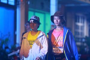 BIB: 4571
                            <button type="button" onclick="openModal(26254845)" class="btn btn-primary btn-sm float-right btn-popup" data-toggle="modal" data-target=".modal-high-quality">
                        <i class="fas fa-shopping-cart"></i> Add to Cart
                    </button>
                                            <button type="button" onclick="isThisMe(26254845, true)" class="btn btn-success btn-sm float-right btn-popup btn-isme hidden" data-toggle="tooltip" data-placement="bottom" title="นี่คือรูปของคุณใช่ไหม คลิกที่นี่เพื่อเอาเข้าอัลบั้ม">
                        <i class="fas fa-plus"></i> Add to album
                    </button>
                    <button type="button" onclick="isThisMe(26254845, false)" class="btn btn-warning btn-sm float-right btn-popup btn-isnotme hidden">
                        <i class="fas fa-ban"></i> Remove from album
                    </button>