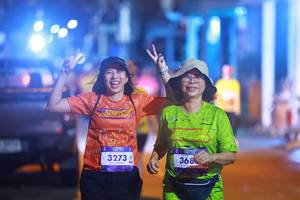 BIB: 3273, 368, 
                            <button type="button" onclick="openModal(26255550)" class="btn btn-primary btn-sm float-right btn-popup" data-toggle="modal" data-target=".modal-high-quality">
                        <i class="fas fa-shopping-cart"></i> Add to Cart
                    </button>
                                            <button type="button" onclick="isThisMe(26255550, true)" class="btn btn-success btn-sm float-right btn-popup btn-isme hidden" data-toggle="tooltip" data-placement="bottom" title="นี่คือรูปของคุณใช่ไหม คลิกที่นี่เพื่อเอาเข้าอัลบั้ม">
                        <i class="fas fa-plus"></i> Add to album
                    </button>
                    <button type="button" onclick="isThisMe(26255550, false)" class="btn btn-warning btn-sm float-right btn-popup btn-isnotme hidden">
                        <i class="fas fa-ban"></i> Remove from album
                    </button>