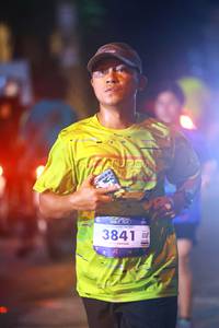 BIB: 3841
                            <button type="button" onclick="openModal(26252752)" class="btn btn-primary btn-sm float-right btn-popup" data-toggle="modal" data-target=".modal-high-quality">
                        <i class="fas fa-shopping-cart"></i> Add to Cart
                    </button>
                                            <button type="button" onclick="isThisMe(26252752, true)" class="btn btn-success btn-sm float-right btn-popup btn-isme hidden" data-toggle="tooltip" data-placement="bottom" title="นี่คือรูปของคุณใช่ไหม คลิกที่นี่เพื่อเอาเข้าอัลบั้ม">
                        <i class="fas fa-plus"></i> Add to album
                    </button>
                    <button type="button" onclick="isThisMe(26252752, false)" class="btn btn-warning btn-sm float-right btn-popup btn-isnotme hidden">
                        <i class="fas fa-ban"></i> Remove from album
                    </button>