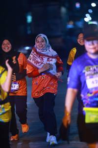 BIB: 
                            <button type="button" onclick="openModal(26254737)" class="btn btn-primary btn-sm float-right btn-popup" data-toggle="modal" data-target=".modal-high-quality">
                        <i class="fas fa-shopping-cart"></i> Add to Cart
                    </button>
                                            <button type="button" onclick="isThisMe(26254737, true)" class="btn btn-success btn-sm float-right btn-popup btn-isme hidden" data-toggle="tooltip" data-placement="bottom" title="นี่คือรูปของคุณใช่ไหม คลิกที่นี่เพื่อเอาเข้าอัลบั้ม">
                        <i class="fas fa-plus"></i> Add to album
                    </button>
                    <button type="button" onclick="isThisMe(26254737, false)" class="btn btn-warning btn-sm float-right btn-popup btn-isnotme hidden">
                        <i class="fas fa-ban"></i> Remove from album
                    </button>