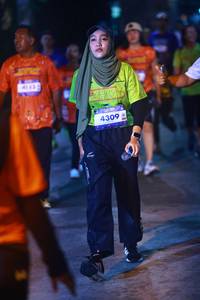 BIB: 4113, 4309
                            <button type="button" onclick="openModal(26254255)" class="btn btn-primary btn-sm float-right btn-popup" data-toggle="modal" data-target=".modal-high-quality">
                        <i class="fas fa-shopping-cart"></i> Add to Cart
                    </button>
                                            <button type="button" onclick="isThisMe(26254255, true)" class="btn btn-success btn-sm float-right btn-popup btn-isme hidden" data-toggle="tooltip" data-placement="bottom" title="นี่คือรูปของคุณใช่ไหม คลิกที่นี่เพื่อเอาเข้าอัลบั้ม">
                        <i class="fas fa-plus"></i> Add to album
                    </button>
                    <button type="button" onclick="isThisMe(26254255, false)" class="btn btn-warning btn-sm float-right btn-popup btn-isnotme hidden">
                        <i class="fas fa-ban"></i> Remove from album
                    </button>