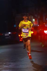 BIB: 4343
                            <button type="button" onclick="openModal(26253211)" class="btn btn-primary btn-sm float-right btn-popup" data-toggle="modal" data-target=".modal-high-quality">
                        <i class="fas fa-shopping-cart"></i> Add to Cart
                    </button>
                                            <button type="button" onclick="isThisMe(26253211, true)" class="btn btn-success btn-sm float-right btn-popup btn-isme hidden" data-toggle="tooltip" data-placement="bottom" title="นี่คือรูปของคุณใช่ไหม คลิกที่นี่เพื่อเอาเข้าอัลบั้ม">
                        <i class="fas fa-plus"></i> Add to album
                    </button>
                    <button type="button" onclick="isThisMe(26253211, false)" class="btn btn-warning btn-sm float-right btn-popup btn-isnotme hidden">
                        <i class="fas fa-ban"></i> Remove from album
                    </button>