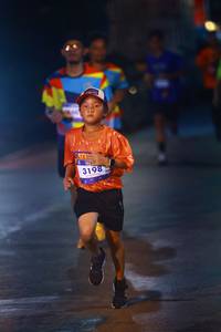 BIB: 3198
                            <button type="button" onclick="openModal(26252516)" class="btn btn-primary btn-sm float-right btn-popup" data-toggle="modal" data-target=".modal-high-quality">
                        <i class="fas fa-shopping-cart"></i> Add to Cart
                    </button>
                                            <button type="button" onclick="isThisMe(26252516, true)" class="btn btn-success btn-sm float-right btn-popup btn-isme hidden" data-toggle="tooltip" data-placement="bottom" title="นี่คือรูปของคุณใช่ไหม คลิกที่นี่เพื่อเอาเข้าอัลบั้ม">
                        <i class="fas fa-plus"></i> Add to album
                    </button>
                    <button type="button" onclick="isThisMe(26252516, false)" class="btn btn-warning btn-sm float-right btn-popup btn-isnotme hidden">
                        <i class="fas fa-ban"></i> Remove from album
                    </button>