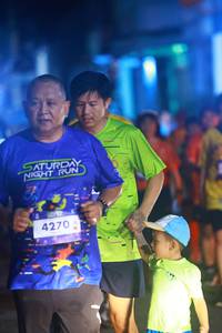 BIB: 4270
                            <button type="button" onclick="openModal(26255285)" class="btn btn-primary btn-sm float-right btn-popup" data-toggle="modal" data-target=".modal-high-quality">
                        <i class="fas fa-shopping-cart"></i> Add to Cart
                    </button>
                                            <button type="button" onclick="isThisMe(26255285, true)" class="btn btn-success btn-sm float-right btn-popup btn-isme hidden" data-toggle="tooltip" data-placement="bottom" title="นี่คือรูปของคุณใช่ไหม คลิกที่นี่เพื่อเอาเข้าอัลบั้ม">
                        <i class="fas fa-plus"></i> Add to album
                    </button>
                    <button type="button" onclick="isThisMe(26255285, false)" class="btn btn-warning btn-sm float-right btn-popup btn-isnotme hidden">
                        <i class="fas fa-ban"></i> Remove from album
                    </button>