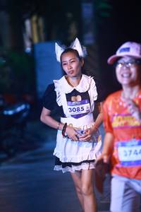 BIB: 3085, 3744
                            <button type="button" onclick="openModal(26254499)" class="btn btn-primary btn-sm float-right btn-popup" data-toggle="modal" data-target=".modal-high-quality">
                        <i class="fas fa-shopping-cart"></i> Add to Cart
                    </button>
                                            <button type="button" onclick="isThisMe(26254499, true)" class="btn btn-success btn-sm float-right btn-popup btn-isme hidden" data-toggle="tooltip" data-placement="bottom" title="นี่คือรูปของคุณใช่ไหม คลิกที่นี่เพื่อเอาเข้าอัลบั้ม">
                        <i class="fas fa-plus"></i> Add to album
                    </button>
                    <button type="button" onclick="isThisMe(26254499, false)" class="btn btn-warning btn-sm float-right btn-popup btn-isnotme hidden">
                        <i class="fas fa-ban"></i> Remove from album
                    </button>