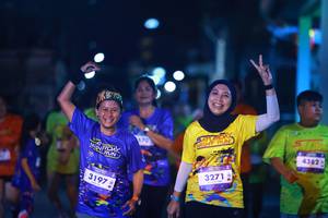 BIB: 3197, 3271, 4382
                            <button type="button" onclick="openModal(26254753)" class="btn btn-primary btn-sm float-right btn-popup" data-toggle="modal" data-target=".modal-high-quality">
                        <i class="fas fa-shopping-cart"></i> Add to Cart
                    </button>
                                            <button type="button" onclick="isThisMe(26254753, true)" class="btn btn-success btn-sm float-right btn-popup btn-isme hidden" data-toggle="tooltip" data-placement="bottom" title="นี่คือรูปของคุณใช่ไหม คลิกที่นี่เพื่อเอาเข้าอัลบั้ม">
                        <i class="fas fa-plus"></i> Add to album
                    </button>
                    <button type="button" onclick="isThisMe(26254753, false)" class="btn btn-warning btn-sm float-right btn-popup btn-isnotme hidden">
                        <i class="fas fa-ban"></i> Remove from album
                    </button>