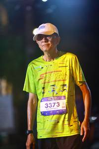 BIB: 3373
                            <button type="button" onclick="openModal(26253204)" class="btn btn-primary btn-sm float-right btn-popup" data-toggle="modal" data-target=".modal-high-quality">
                        <i class="fas fa-shopping-cart"></i> Add to Cart
                    </button>
                                            <button type="button" onclick="isThisMe(26253204, true)" class="btn btn-success btn-sm float-right btn-popup btn-isme hidden" data-toggle="tooltip" data-placement="bottom" title="นี่คือรูปของคุณใช่ไหม คลิกที่นี่เพื่อเอาเข้าอัลบั้ม">
                        <i class="fas fa-plus"></i> Add to album
                    </button>
                    <button type="button" onclick="isThisMe(26253204, false)" class="btn btn-warning btn-sm float-right btn-popup btn-isnotme hidden">
                        <i class="fas fa-ban"></i> Remove from album
                    </button>