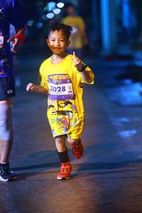 BIB: 3028
                            <button type="button" onclick="openModal(26253814)" class="btn btn-primary btn-sm float-right btn-popup" data-toggle="modal" data-target=".modal-high-quality">
                        <i class="fas fa-shopping-cart"></i> Add to Cart
                    </button>
                                            <button type="button" onclick="isThisMe(26253814, true)" class="btn btn-success btn-sm float-right btn-popup btn-isme hidden" data-toggle="tooltip" data-placement="bottom" title="นี่คือรูปของคุณใช่ไหม คลิกที่นี่เพื่อเอาเข้าอัลบั้ม">
                        <i class="fas fa-plus"></i> Add to album
                    </button>
                    <button type="button" onclick="isThisMe(26253814, false)" class="btn btn-warning btn-sm float-right btn-popup btn-isnotme hidden">
                        <i class="fas fa-ban"></i> Remove from album
                    </button>