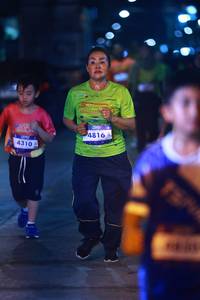 BIB: 4310, 4816
                            <button type="button" onclick="openModal(26254243)" class="btn btn-primary btn-sm float-right btn-popup" data-toggle="modal" data-target=".modal-high-quality">
                        <i class="fas fa-shopping-cart"></i> Add to Cart
                    </button>
                                            <button type="button" onclick="isThisMe(26254243, true)" class="btn btn-success btn-sm float-right btn-popup btn-isme hidden" data-toggle="tooltip" data-placement="bottom" title="นี่คือรูปของคุณใช่ไหม คลิกที่นี่เพื่อเอาเข้าอัลบั้ม">
                        <i class="fas fa-plus"></i> Add to album
                    </button>
                    <button type="button" onclick="isThisMe(26254243, false)" class="btn btn-warning btn-sm float-right btn-popup btn-isnotme hidden">
                        <i class="fas fa-ban"></i> Remove from album
                    </button>