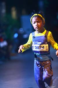 BIB: 3074
                            <button type="button" onclick="openModal(26253921)" class="btn btn-primary btn-sm float-right btn-popup" data-toggle="modal" data-target=".modal-high-quality">
                        <i class="fas fa-shopping-cart"></i> Add to Cart
                    </button>
                                            <button type="button" onclick="isThisMe(26253921, true)" class="btn btn-success btn-sm float-right btn-popup btn-isme hidden" data-toggle="tooltip" data-placement="bottom" title="นี่คือรูปของคุณใช่ไหม คลิกที่นี่เพื่อเอาเข้าอัลบั้ม">
                        <i class="fas fa-plus"></i> Add to album
                    </button>
                    <button type="button" onclick="isThisMe(26253921, false)" class="btn btn-warning btn-sm float-right btn-popup btn-isnotme hidden">
                        <i class="fas fa-ban"></i> Remove from album
                    </button>