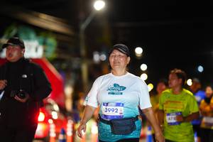 BIB: 3992
                            <button type="button" onclick="openModal(26223566)" class="btn btn-primary btn-sm float-right btn-popup" data-toggle="modal" data-target=".modal-high-quality">
                        <i class="fas fa-shopping-cart"></i> Add to Cart
                    </button>
                                            <button type="button" onclick="isThisMe(26223566, true)" class="btn btn-success btn-sm float-right btn-popup btn-isme hidden" data-toggle="tooltip" data-placement="bottom" title="นี่คือรูปของคุณใช่ไหม คลิกที่นี่เพื่อเอาเข้าอัลบั้ม">
                        <i class="fas fa-plus"></i> Add to album
                    </button>
                    <button type="button" onclick="isThisMe(26223566, false)" class="btn btn-warning btn-sm float-right btn-popup btn-isnotme hidden">
                        <i class="fas fa-ban"></i> Remove from album
                    </button>