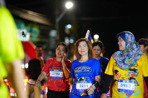 BIB: 3790, 3211, 3983
                            <button type="button" onclick="openModal(26223871)" class="btn btn-primary btn-sm float-right btn-popup" data-toggle="modal" data-target=".modal-high-quality">
                        <i class="fas fa-shopping-cart"></i> Add to Cart
                    </button>
                                            <button type="button" onclick="isThisMe(26223871, true)" class="btn btn-success btn-sm float-right btn-popup btn-isme hidden" data-toggle="tooltip" data-placement="bottom" title="นี่คือรูปของคุณใช่ไหม คลิกที่นี่เพื่อเอาเข้าอัลบั้ม">
                        <i class="fas fa-plus"></i> Add to album
                    </button>
                    <button type="button" onclick="isThisMe(26223871, false)" class="btn btn-warning btn-sm float-right btn-popup btn-isnotme hidden">
                        <i class="fas fa-ban"></i> Remove from album
                    </button>