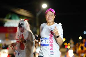 BIB: 4513
                            <button type="button" onclick="openModal(26221723)" class="btn btn-primary btn-sm float-right btn-popup" data-toggle="modal" data-target=".modal-high-quality">
                        <i class="fas fa-shopping-cart"></i> Add to Cart
                    </button>
                                            <button type="button" onclick="isThisMe(26221723, true)" class="btn btn-success btn-sm float-right btn-popup btn-isme hidden" data-toggle="tooltip" data-placement="bottom" title="นี่คือรูปของคุณใช่ไหม คลิกที่นี่เพื่อเอาเข้าอัลบั้ม">
                        <i class="fas fa-plus"></i> Add to album
                    </button>
                    <button type="button" onclick="isThisMe(26221723, false)" class="btn btn-warning btn-sm float-right btn-popup btn-isnotme hidden">
                        <i class="fas fa-ban"></i> Remove from album
                    </button>