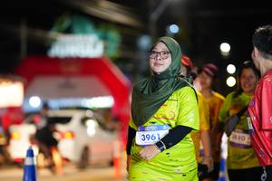 BIB: 3961, 880
                            <button type="button" onclick="openModal(26224827)" class="btn btn-primary btn-sm float-right btn-popup" data-toggle="modal" data-target=".modal-high-quality">
                        <i class="fas fa-shopping-cart"></i> Add to Cart
                    </button>
                                            <button type="button" onclick="isThisMe(26224827, true)" class="btn btn-success btn-sm float-right btn-popup btn-isme hidden" data-toggle="tooltip" data-placement="bottom" title="นี่คือรูปของคุณใช่ไหม คลิกที่นี่เพื่อเอาเข้าอัลบั้ม">
                        <i class="fas fa-plus"></i> Add to album
                    </button>
                    <button type="button" onclick="isThisMe(26224827, false)" class="btn btn-warning btn-sm float-right btn-popup btn-isnotme hidden">
                        <i class="fas fa-ban"></i> Remove from album
                    </button>