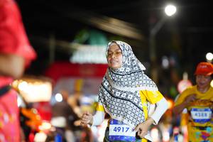 BIB: 4917, 4388
                            <button type="button" onclick="openModal(26223032)" class="btn btn-primary btn-sm float-right btn-popup" data-toggle="modal" data-target=".modal-high-quality">
                        <i class="fas fa-shopping-cart"></i> Add to Cart
                    </button>
                                            <button type="button" onclick="isThisMe(26223032, true)" class="btn btn-success btn-sm float-right btn-popup btn-isme hidden" data-toggle="tooltip" data-placement="bottom" title="นี่คือรูปของคุณใช่ไหม คลิกที่นี่เพื่อเอาเข้าอัลบั้ม">
                        <i class="fas fa-plus"></i> Add to album
                    </button>
                    <button type="button" onclick="isThisMe(26223032, false)" class="btn btn-warning btn-sm float-right btn-popup btn-isnotme hidden">
                        <i class="fas fa-ban"></i> Remove from album
                    </button>