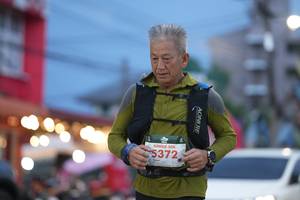 BIB: 5372
                            <button type="button" onclick="openModal(26220268)" class="btn btn-primary btn-sm float-right btn-popup" data-toggle="modal" data-target=".modal-high-quality">
                        <i class="fas fa-shopping-cart"></i> Add to Cart
                    </button>
                                            <button type="button" onclick="isThisMe(26220268, true)" class="btn btn-success btn-sm float-right btn-popup btn-isme hidden" data-toggle="tooltip" data-placement="bottom" title="นี่คือรูปของคุณใช่ไหม คลิกที่นี่เพื่อเอาเข้าอัลบั้ม">
                        <i class="fas fa-plus"></i> Add to album
                    </button>
                    <button type="button" onclick="isThisMe(26220268, false)" class="btn btn-warning btn-sm float-right btn-popup btn-isnotme hidden">
                        <i class="fas fa-ban"></i> Remove from album
                    </button>